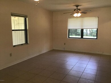 4800 Beverly Cir, Jacksonville, FL 32210 - photo 4