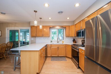 3102 2nd St N, Fargo, ND 58102 - photo 4