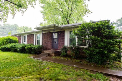 322 Dogwood Dr, Mount Washington, KY 40047 - photo 2