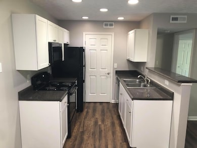 5536 Cedar Springs unit 5536A, Columbus, OH 43228 - photo 6