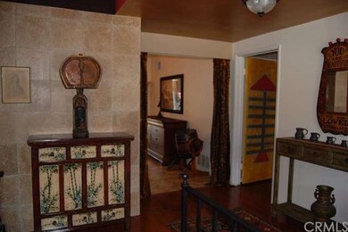 345 E Mariposa Ct, Upland, CA 91784 - photo 4