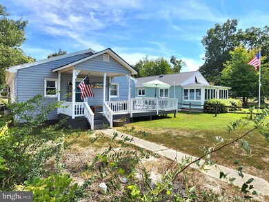 1324 Monroe Bay Ave, Colonial Beach, VA 22443 - photo 4