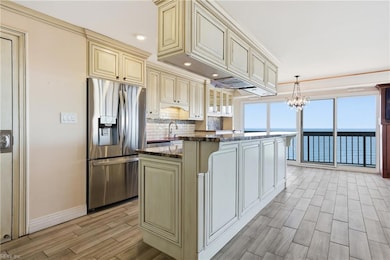 Seagate Colony unit 802, Virginia Beach, VA 23451 - photo 2