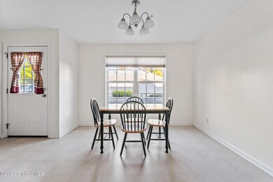 2000 Curry Rd unit 25, Schenectady, NY 12303 - photo 5