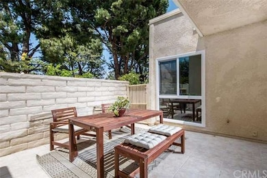 2247 Via Mariposa E unit D, Laguna Woods, CA 92637 - photo 5