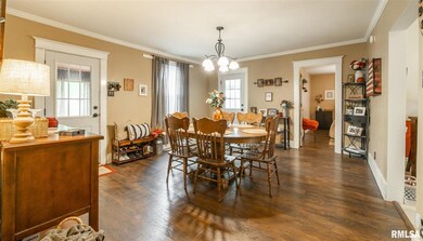 511 Decatur St, Lincoln, IL 62656 - photo 5