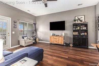 2728 S Knightsbridge Cir unit 50, Ann Arbor, MI 48105 - photo 4