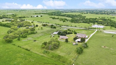 2330 Hockley Creek Rd, Gainesville, TX 76240 - photo 7