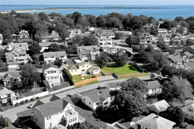 Close proximity to Beaches
