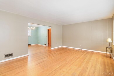 463 Lenkenann Dr, Cincinnati, OH 45255 - photo 6