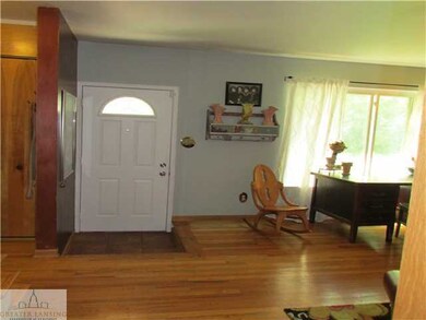 2939 Quincy Ln, Lansing, MI 48910 - photo 2