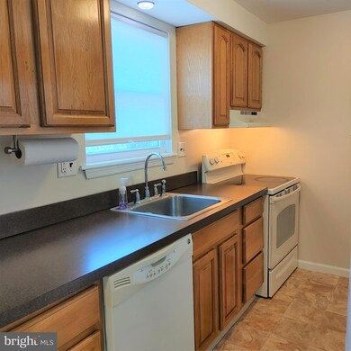 166 N Union Ave, Lansdowne, PA 19050 - photo 4
