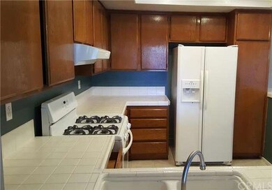 Floor to Ceiling Cabinets and Ample Counter Space