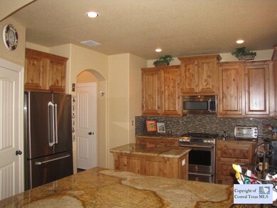 1646 Mikula Place, New Braunfels, TX 78130 - photo 7