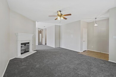 2716 Hilcroft Ave, Denton, TX 76210 - photo 7