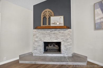 8452 E Blackwell Ave, Claremore, OK 74019 - photo 6