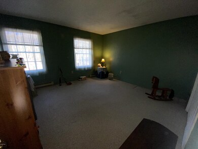 288 Oak Hill Bedroom 1