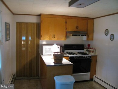 211 Hanley St, Harrington, DE 19952 - photo 5