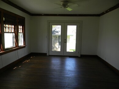 Crown molding and French doors