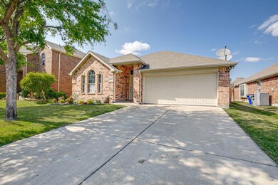 827 Austin Ln, Lavon, TX 75166 - photo 3