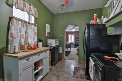 425 Max St, Allentown, PA 18103 - photo 7