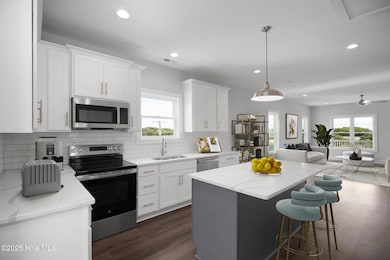 Kitchen with quartz counters