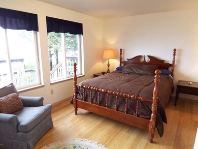 1915 SW Coast Ave, Lincoln City, OR 97367 - photo 4