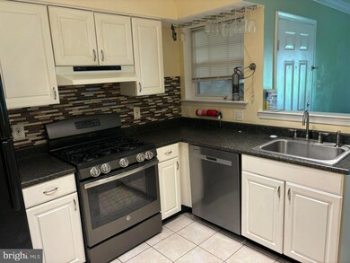 1370 Tristram Cir unit 1370, Mantua, NJ 08051 - photo 7