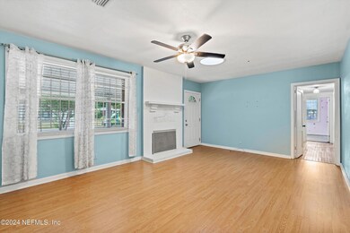 08-Living Room