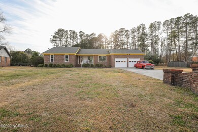 110 Columbia Dr, Jacksonville, NC 28546 - photo 3