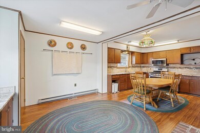 400 S Nice St, Frackville, PA 17931 - photo 7