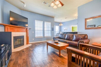 1109 Glen Eagles Ct, Norman, OK 73072 - photo 4