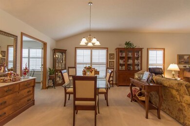 1158 W Sugarberry Ct, Bloomington, IN 47404 - photo 6