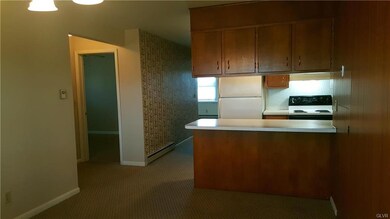345 Diamond St unit 2S, Slatington, PA 18080 - photo 6