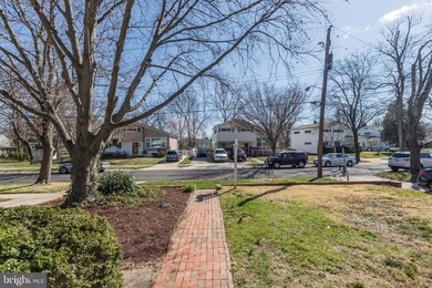 7007 Lemay Rd, Rockville, MD 20851 - photo 6