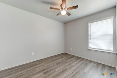 609 Lost Trail unit A, Copperas Cove, TX 76522 - photo 5