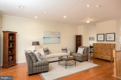 10207 Pembroke Green Place, Columbia, MD 21044 - photo 2