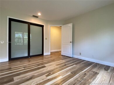 1091 Deerwood Ln, Weston, FL 33326 - photo 7