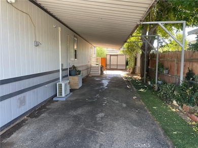 3255 E Avenue R unit 90, Palmdale, CA 93550 - photo 4