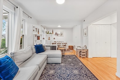 581 Eliot St unit 1, Milton, MA 02186 - photo 3