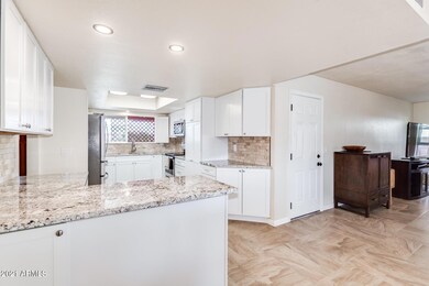 New Kitchen