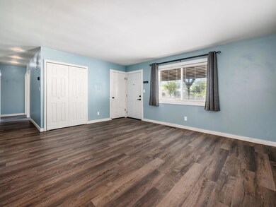 5322 Harbor Blvd, Columbus, OH 43232 - photo 6