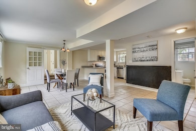 925 Croton Dr, Alexandria, VA 22308 - photo 4