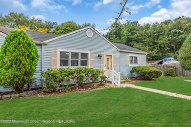 527 Tinsmith Ct, Toms River, NJ 08753 - photo 3