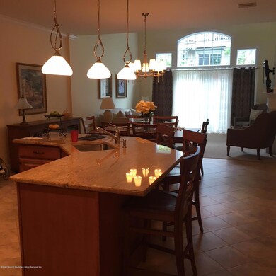 71 Pilot Ln, Staten Island, NY 10309 - photo 3