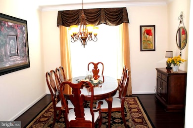 8611 Wintergreen Ct, Odenton, MD 21113 - photo 5