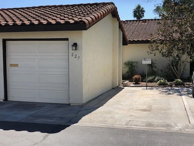 227 Summerside Ln, Encinitas, CA 92024 - photo 3