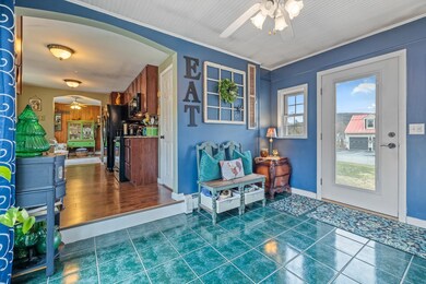 210 Hanover St, White River Junction, VT 05001 - photo 7