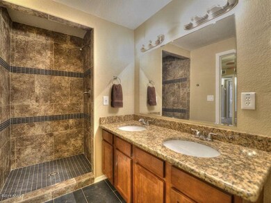 010_Master Bath