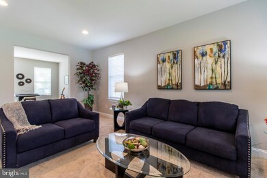 87 Clover Hill Ln, Spring City, PA 19475 - photo 4